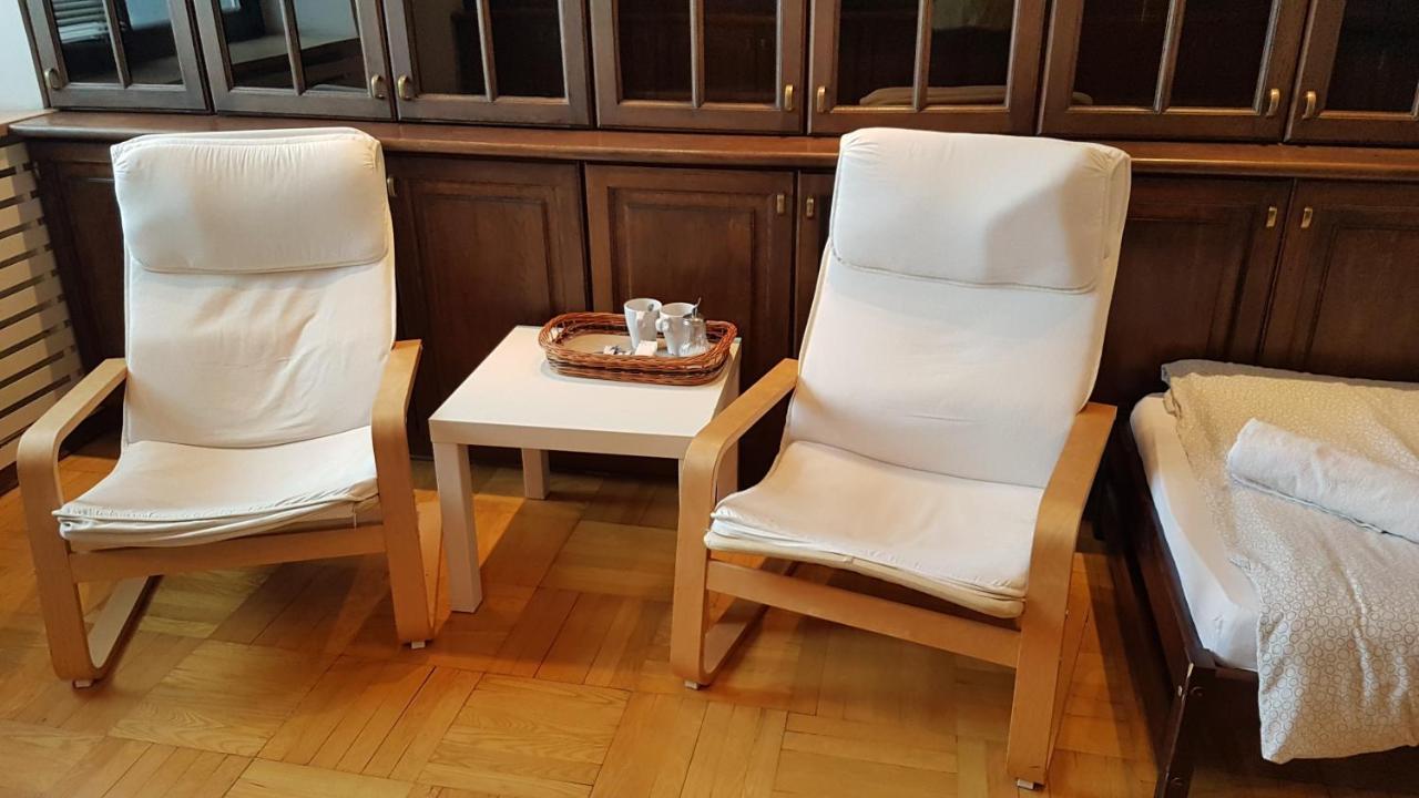 Privat overnatting Wood Stara Ochota Warszawa